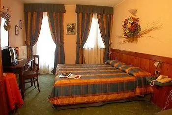 Otel La Meridiana Saint-Pierre